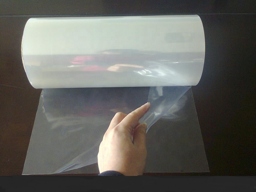 Matériau d'emballage super transparent, rouleau de film d'emballage en plastique polyoléfine flexible thermorétractable